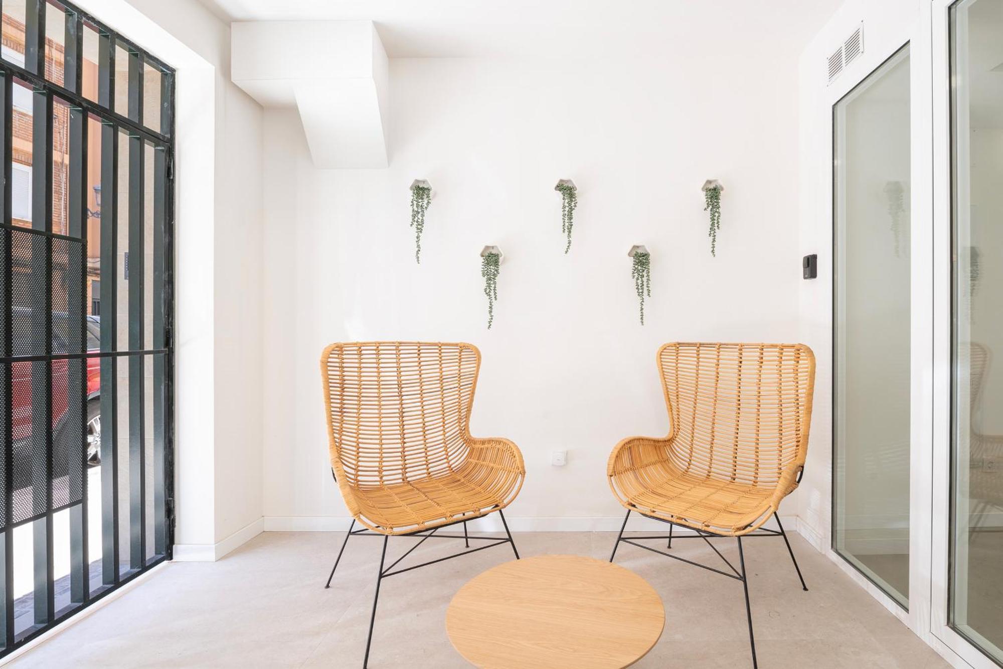 Ag7 Loft Espaciosos Estudios Con Terraza Cercanos Al Metro Zona Ayora Valence